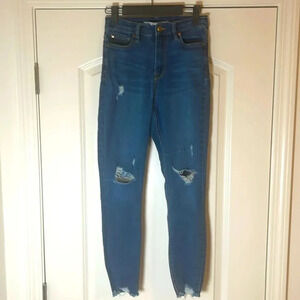 Celebrity Pink The Spice Distressed Medium Dark Wash Jeans - Size 3/26